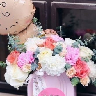 باکس گل مناسب تولد دختر 5 ساله